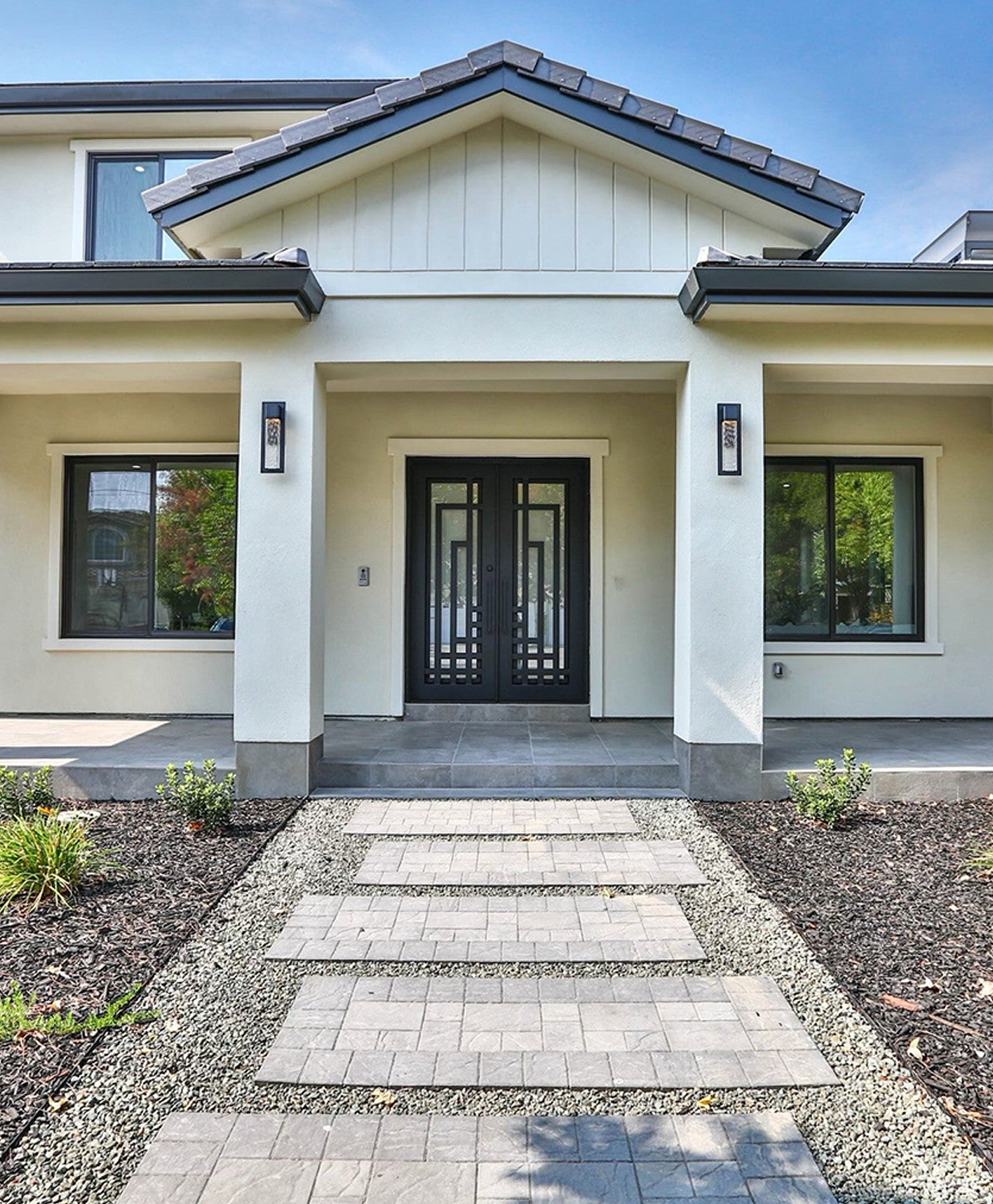 PLUM Double Front Door