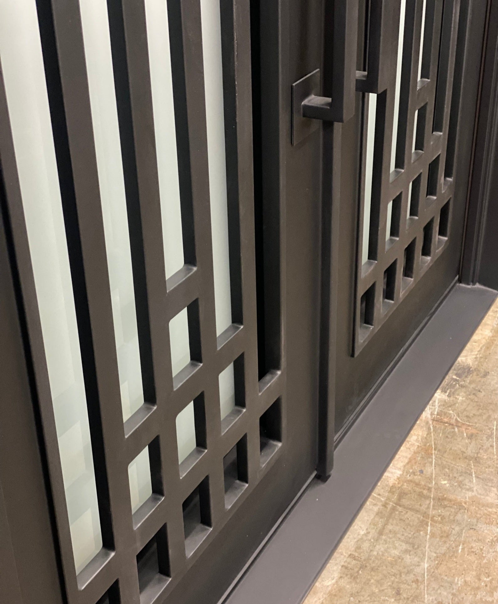 OLIVE Double Front Door