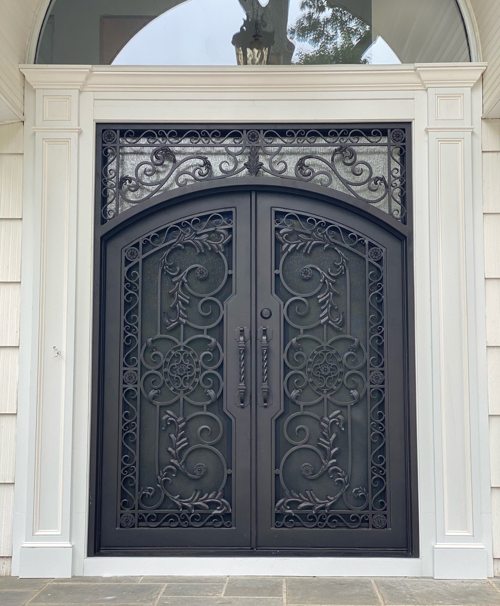 CARNATION Double Front Door